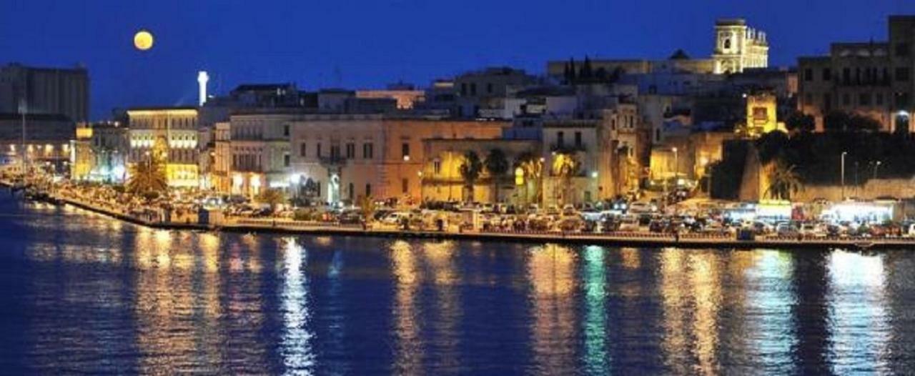 La Piazzetta Bed and Breakfast Brindisi Buitenkant foto